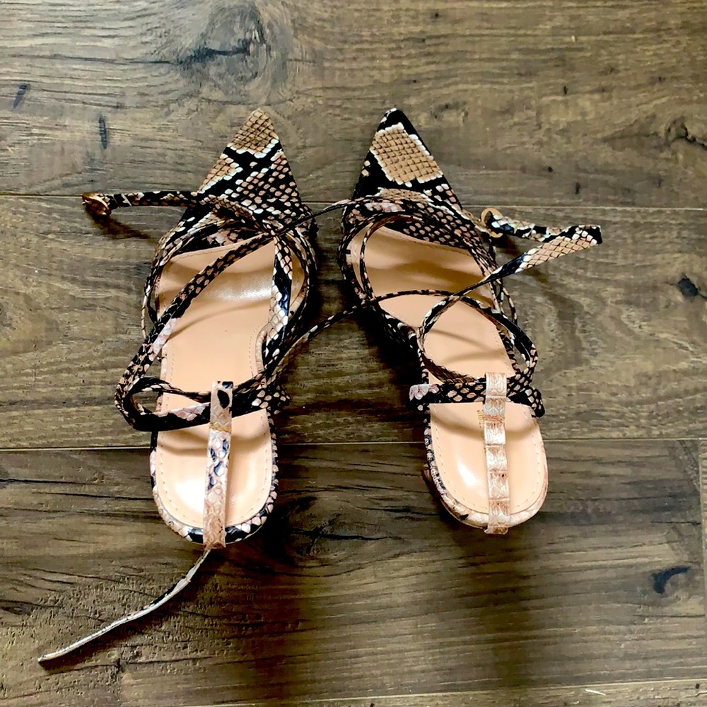 PLT UK 6 US 8 strappy  sandal